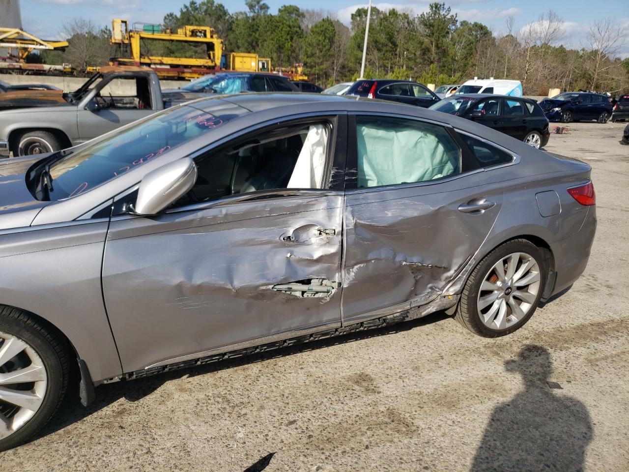 Photo 9 from auction – 2014 HYUNDAI AZERA GLS with VIN KMHFH4JG8EA350088