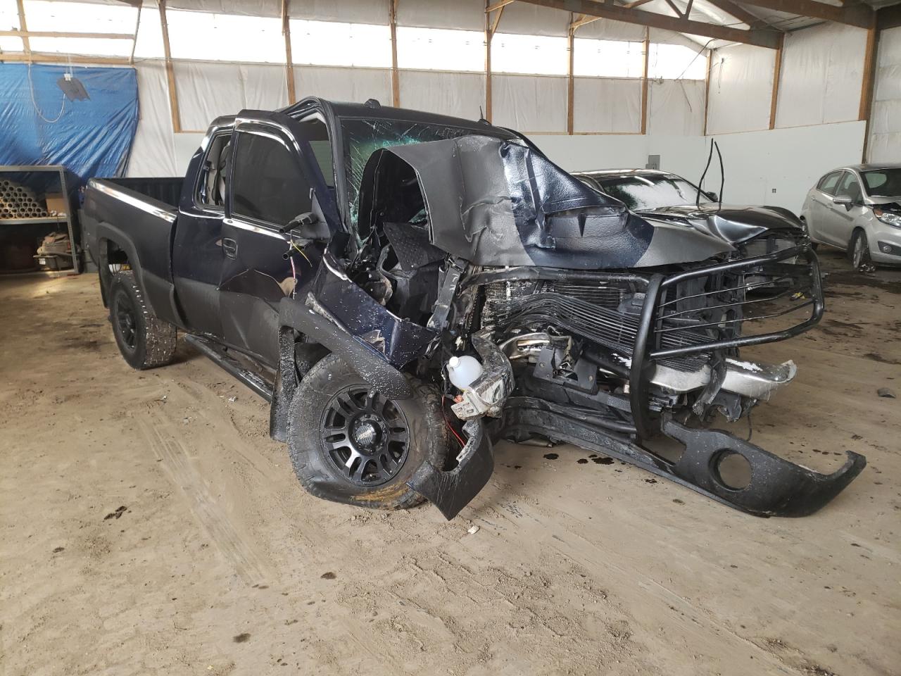 Photo 1 from auction – 2005 GMC SIERRA K25 with VIN 1GTHK29215E112605
