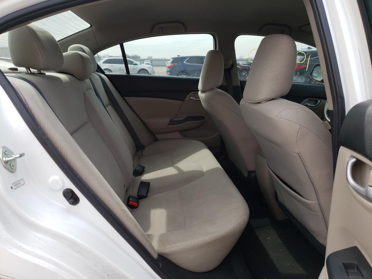 Photo 6 from auction – 2013 HONDA CIVIC LX with VIN 2HGFB2F56DH510035