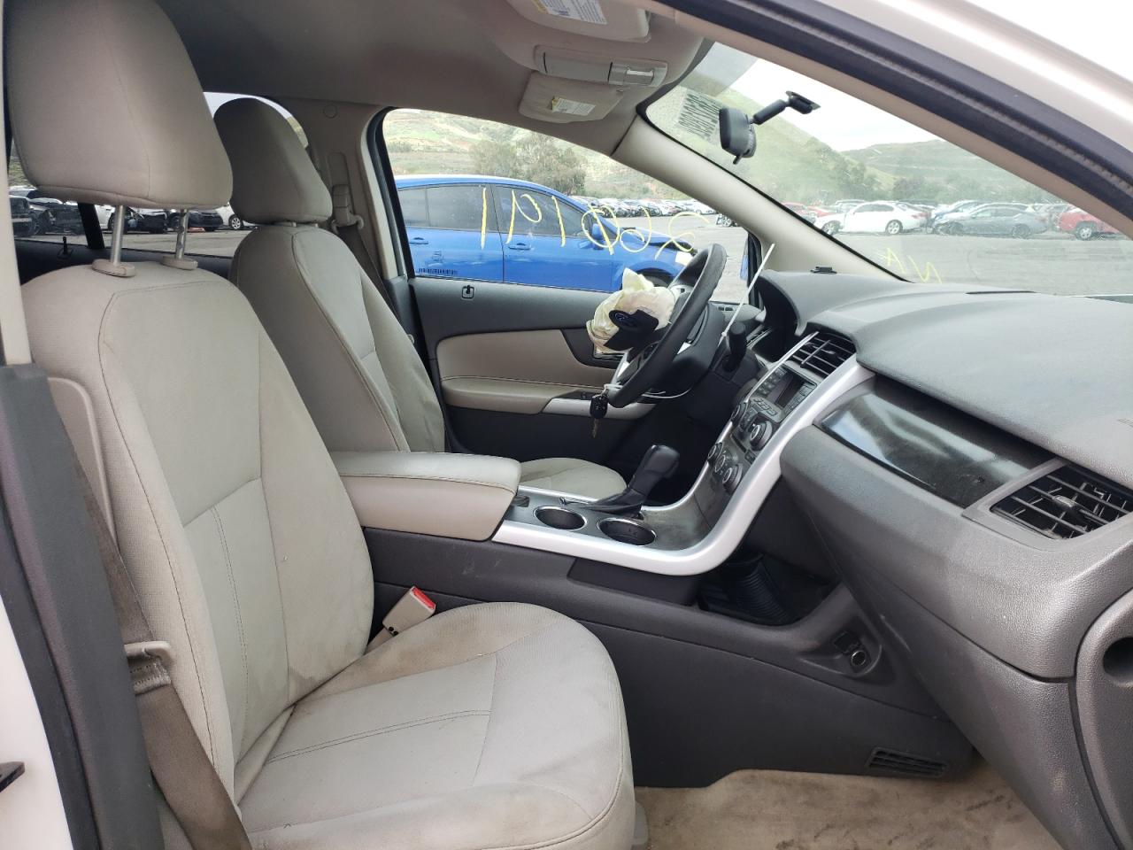 Photo 5 from auction – 2011 FORD EDGE SE with VIN 2FMDK3GC1BBA34653