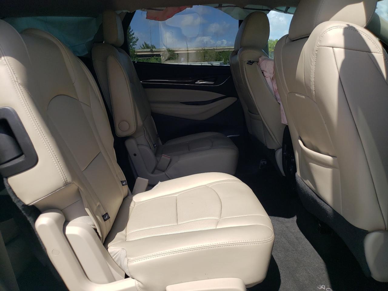 Photo 6 from auction – 2018 BUICK ENCLAVE ES with VIN 5GAERBKW9JJ231887