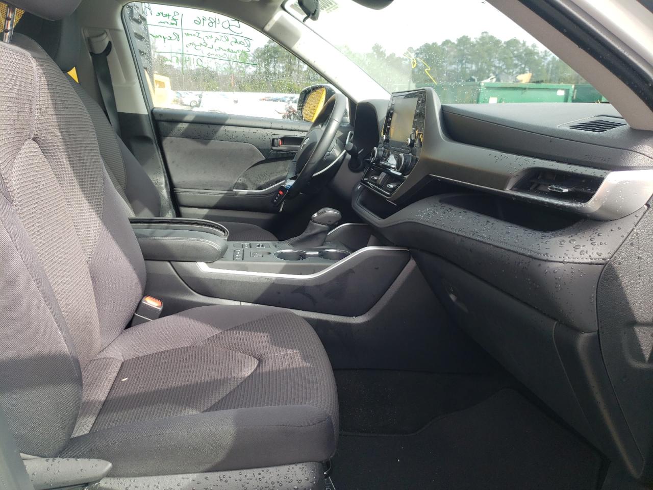Photo 5 from auction – 2020 TOYOTA HIGHLANDER with VIN 5TDBZRBHXLS503283