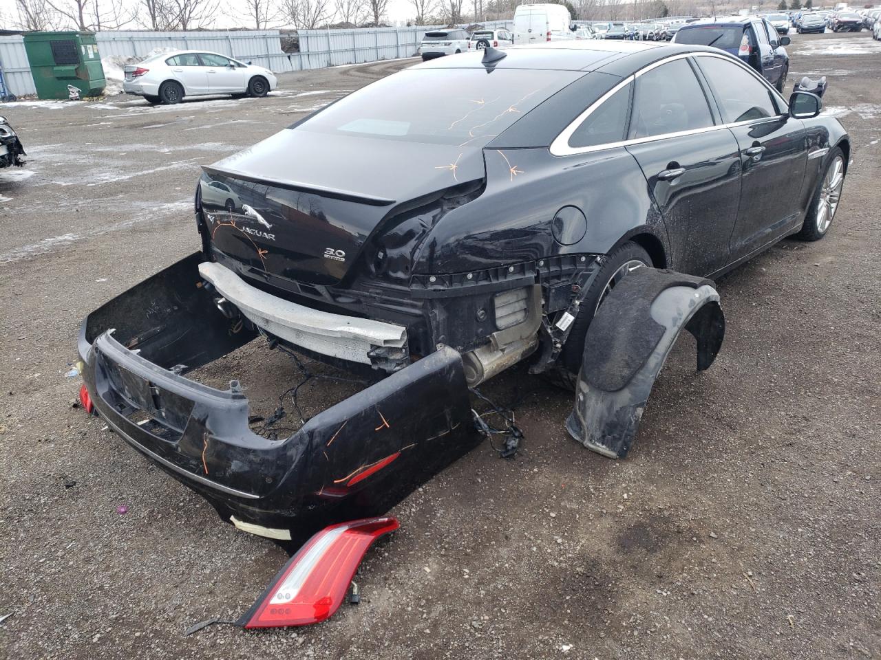 Photo 4 from auction – 2014 JAGUAR XJ with VIN SAJXJ1CD0E8V71630