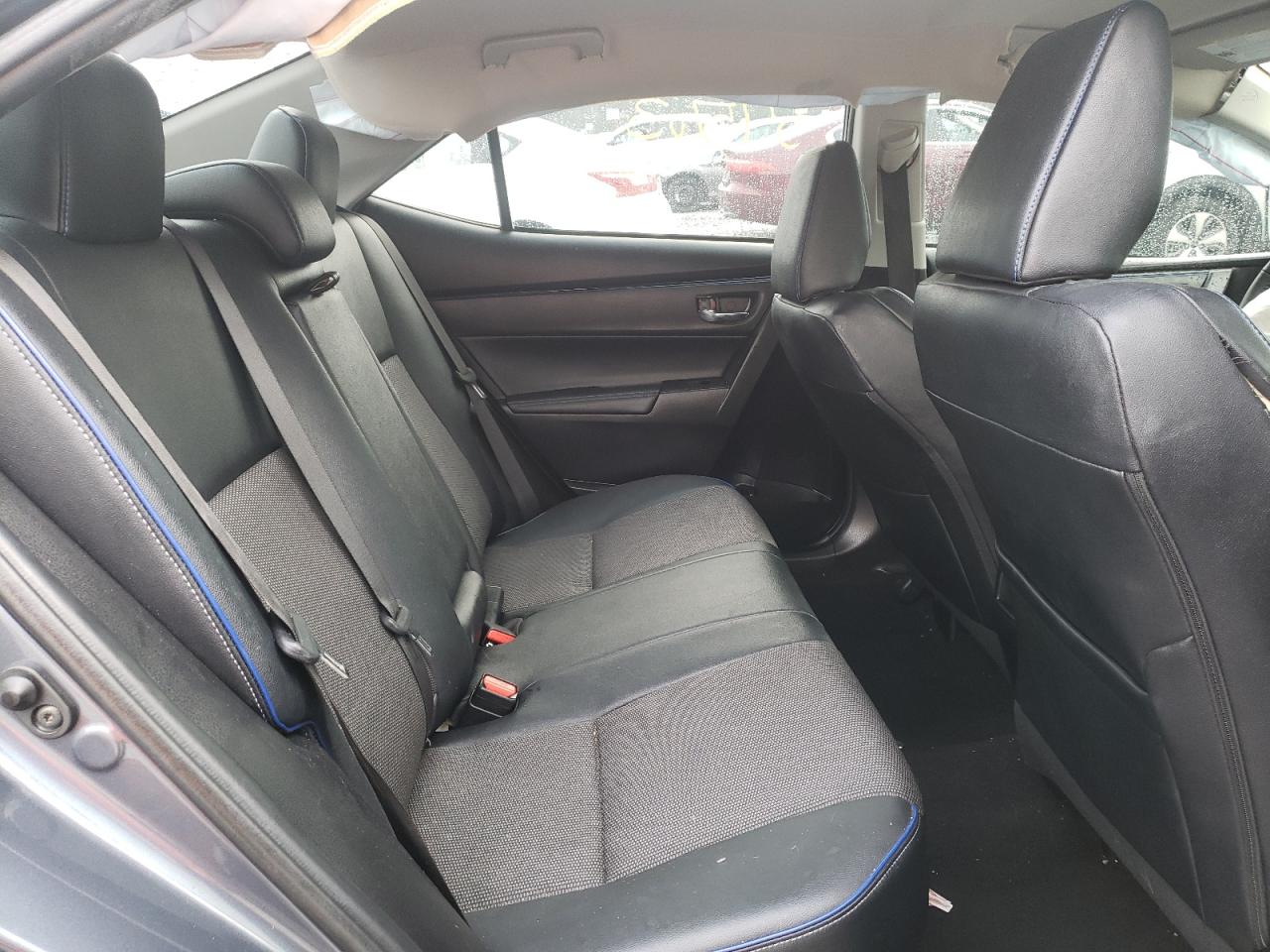 Photo 6 from auction – 2018 TOYOTA COROLLA L with VIN 5YFBURHE0JP832267