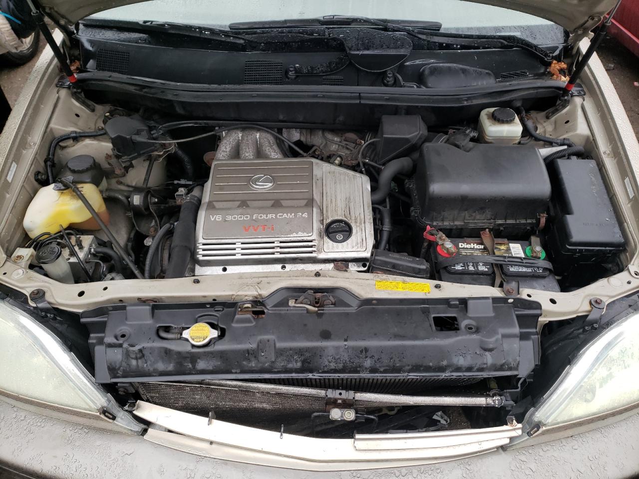Photo 7 from auction – 2002 LEXUS RX 300 with VIN JTJHF10U620272305