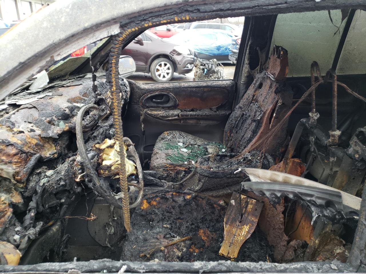 Photo 5 from auction – 2006 CHEVROLET TRAILBLAZE with VIN 1GNDT13S662106095