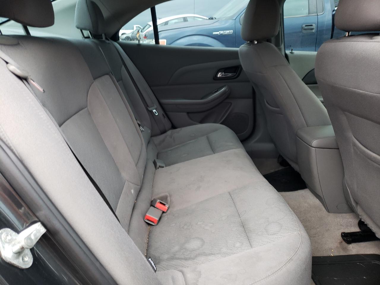 Photo 6 from auction – 2014 CHEVROLET MALIBU LS with VIN 1G11B5SL5EF261852