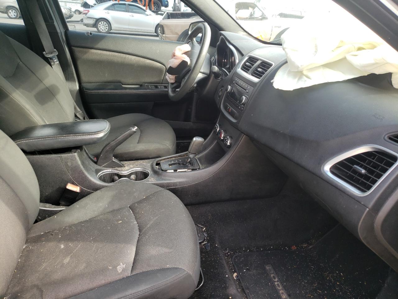 Photo 5 from auction – 2012 DODGE AVENGER SE with VIN 1C3CDZAGXCN261102