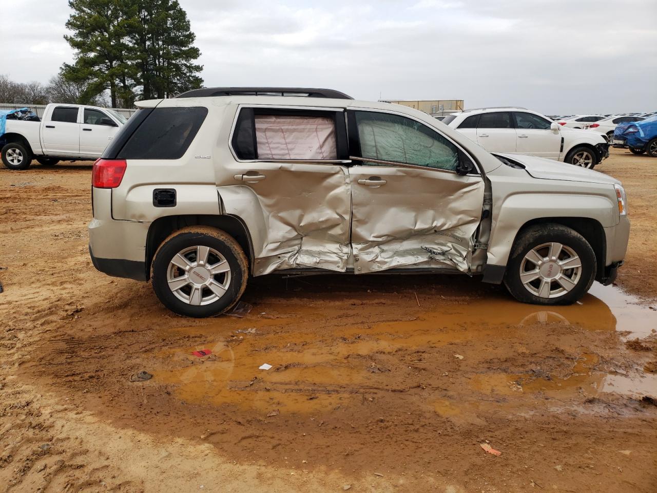 Photo 9 from auction – 2013 GMC TERRAIN SL with VIN 2GKALSEK2D6389694