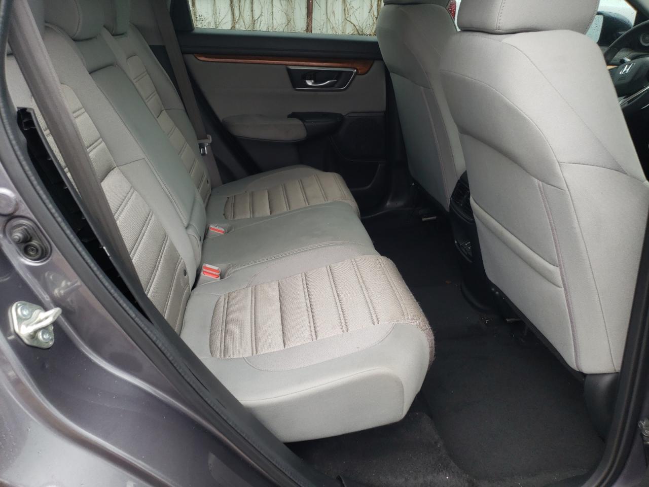 Photo 6 from auction – 2017 HONDA CR-V EX with VIN 7FARW1H54HE011905