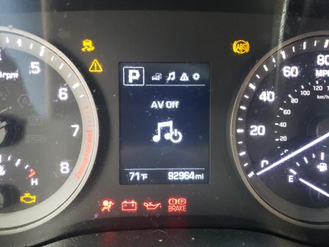 Photo 8 from auction – 2018 HYUNDAI TUCSON SEL with VIN KM8J3CA47JU748040