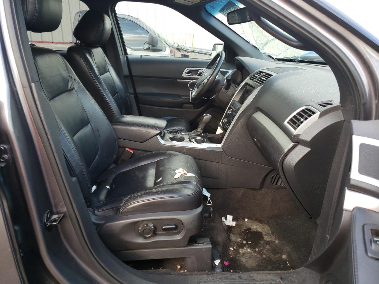 Photo 5 from auction – 2013 FORD EXPLORER X with VIN 1FM5K7D80DGA52410