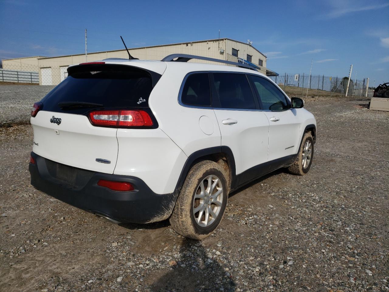 Photo 4 from auction – 2015 JEEP CHEROKEE L with VIN 1C4PJMCS1FW624959