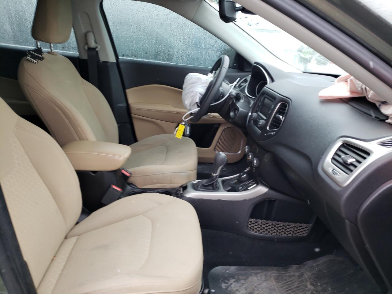 Photo 5 from auction – 2018 JEEP COMPASS SP with VIN 3C4NJDAB7JT464448