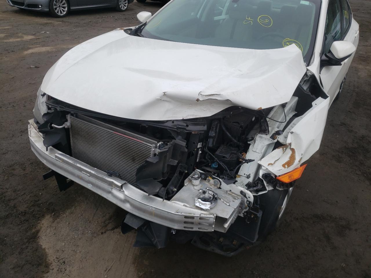 Photo 9 from auction – 2016 HONDA CIVIC LX with VIN 2HGFC2F54GH567710