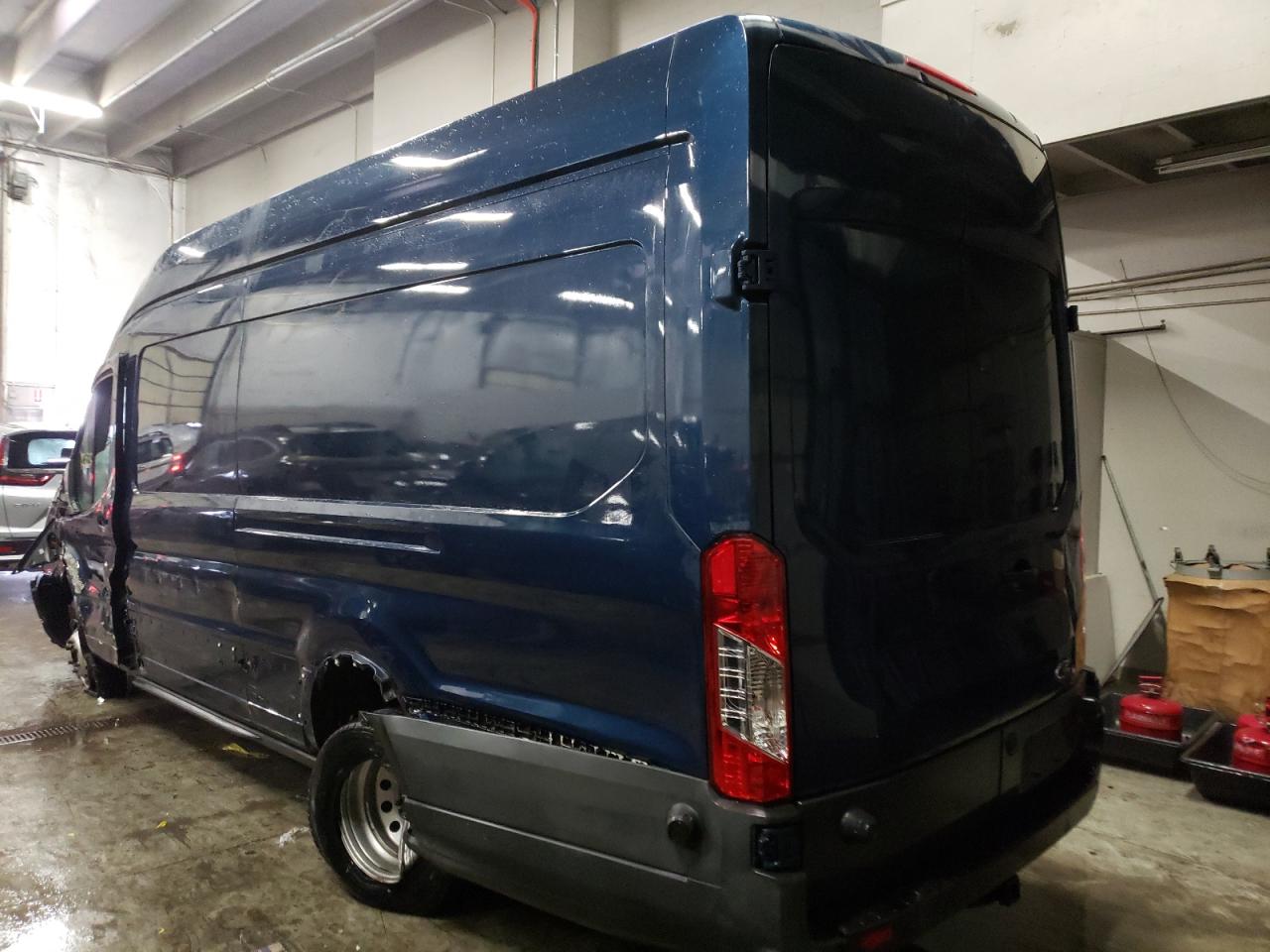 Photo 3 from auction – 2017 FORD TRANSIT T- with VIN 1FTWS4XV7HKA49547