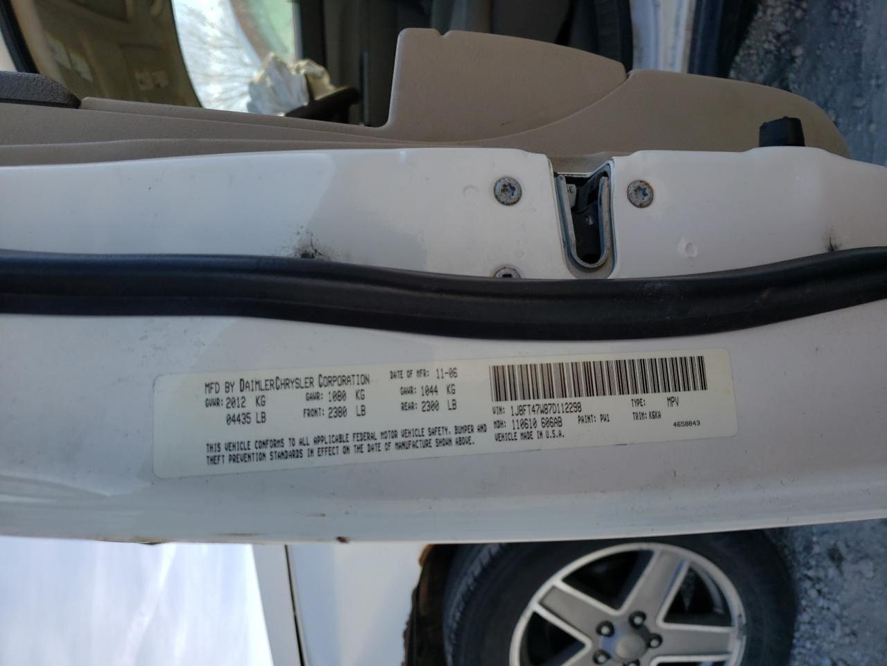 Photo 10 from auction – 2007 JEEP COMPASS with VIN 1J8FT47W87D112298