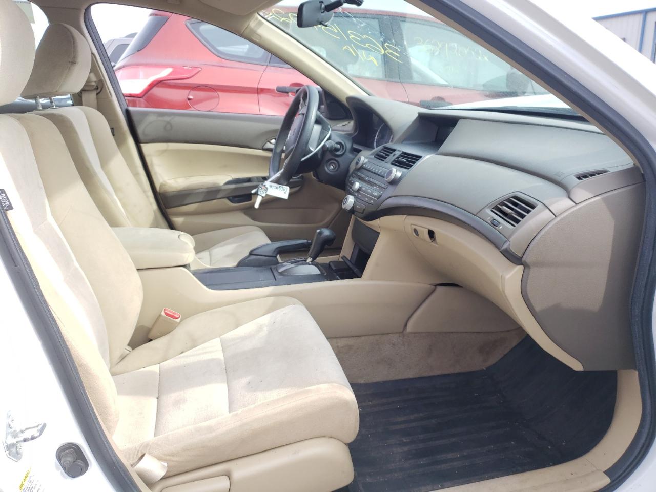 Photo 5 from auction – 2010 HONDA ACCORD LX with VIN 1HGCP2F35AA134229