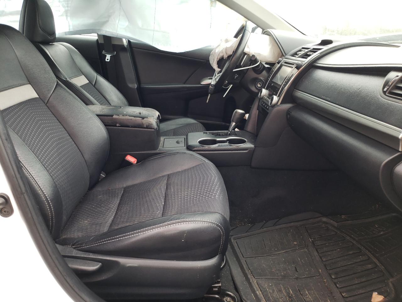 Photo 5 from auction – 2013 TOYOTA CAMRY L with VIN 4T1BF1FK3DU204159