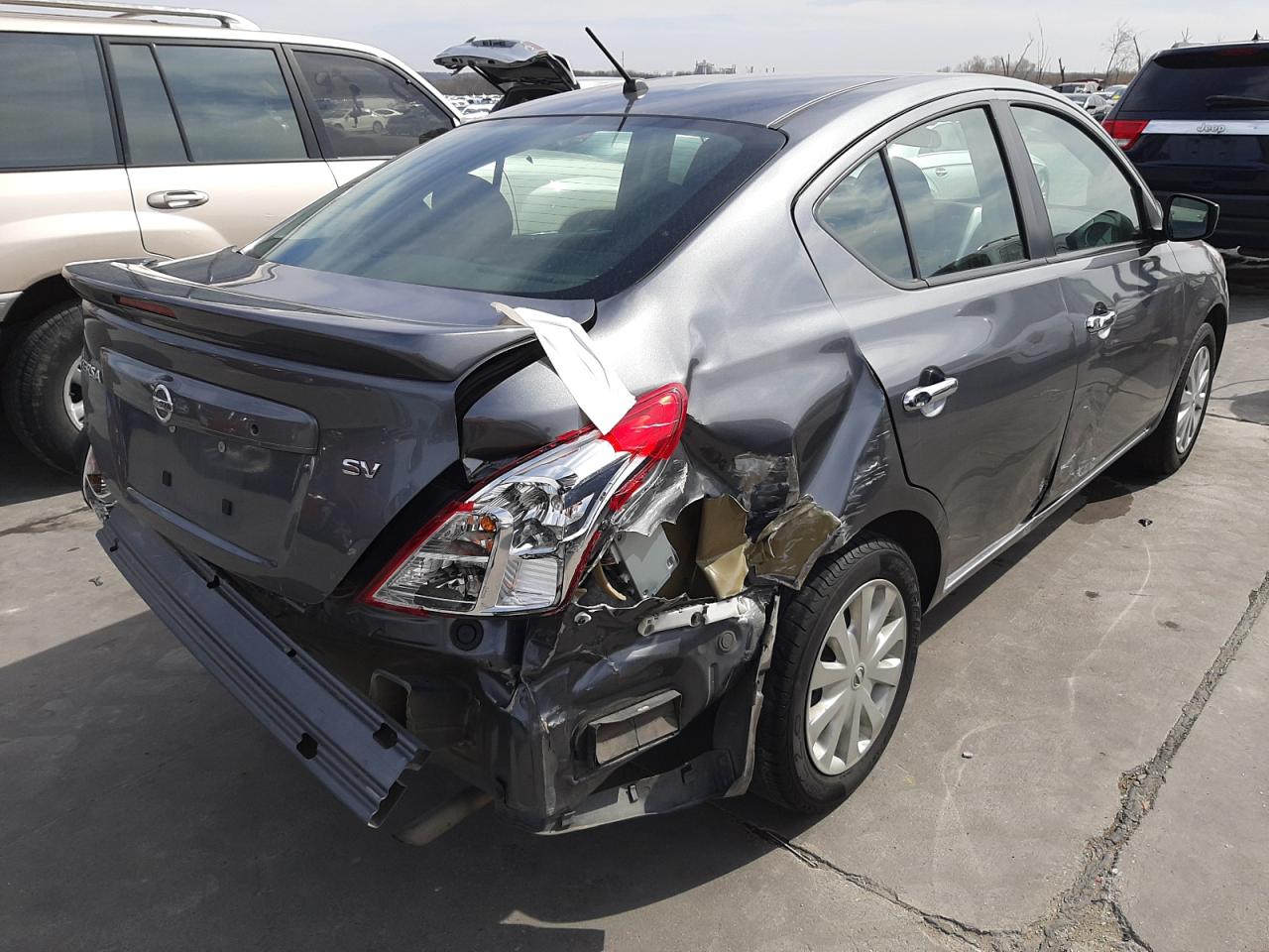 Photo 4 from auction – 2018 NISSAN VERSA S with VIN 3N1CN7AP2JL815410