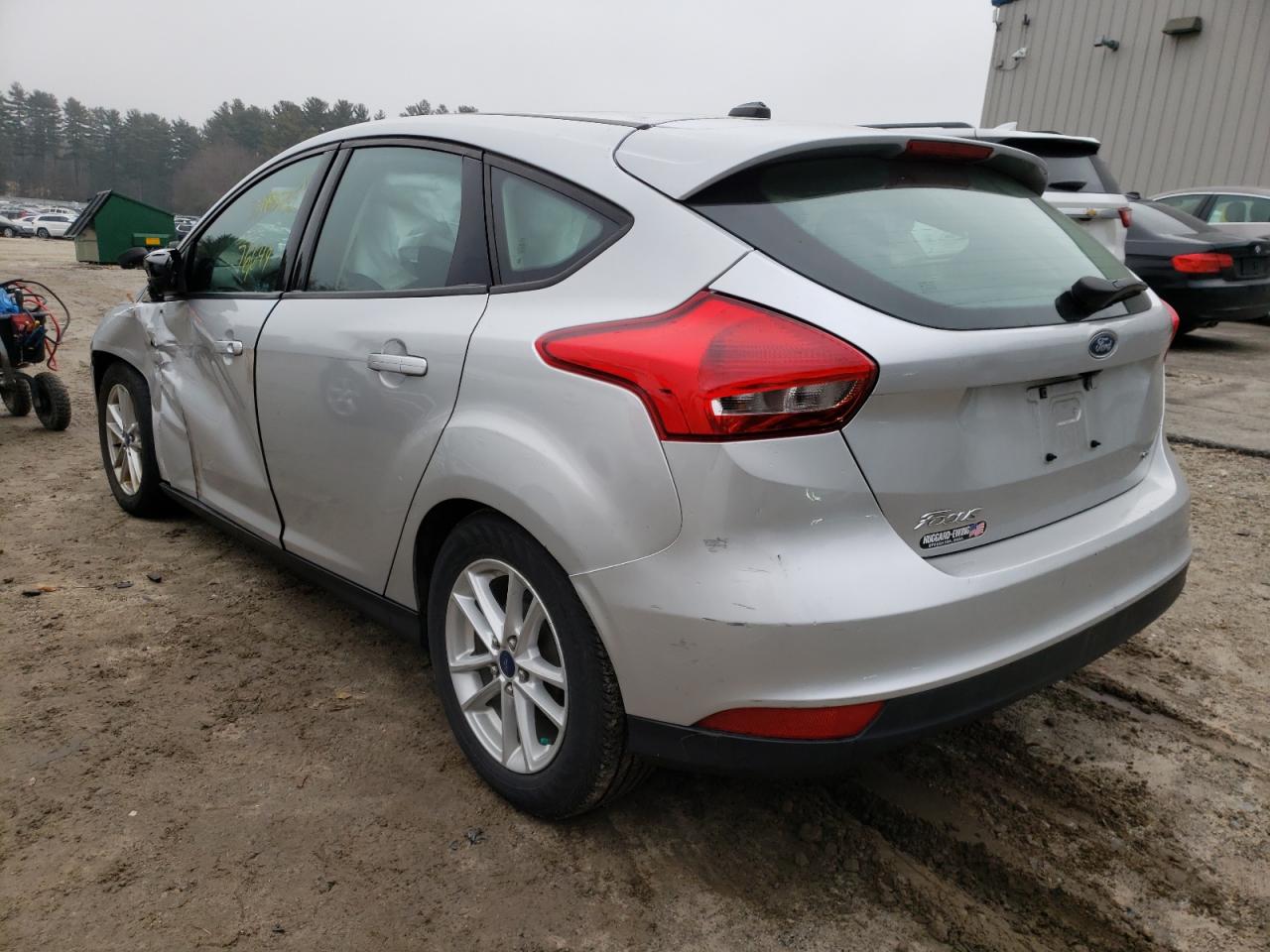 Photo 3 from auction – 2016 FORD FOCUS SE with VIN 1FADP3K29GL227909