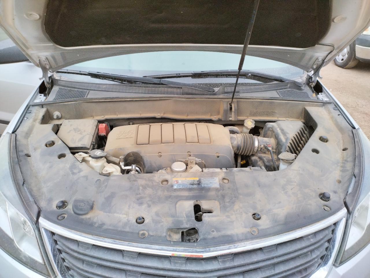 Photo 7 from auction – 2017 CHEVROLET TRAVERSE L with VIN 1GNKRFKD7HJ145857