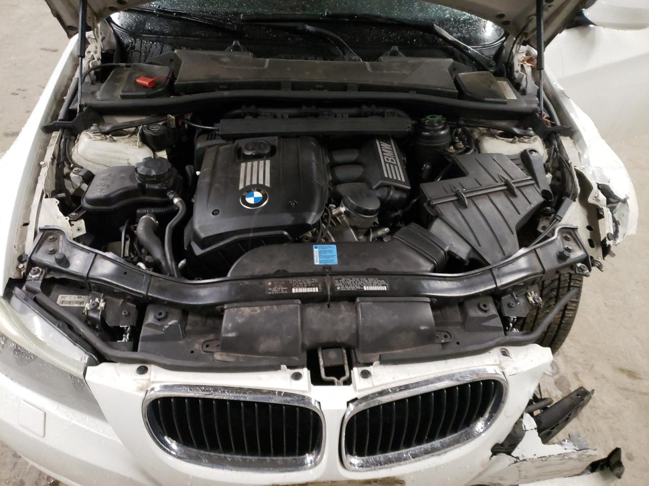 Photo 7 from auction – 2010 BMW 328I with VIN WBAPK5C50AA646452