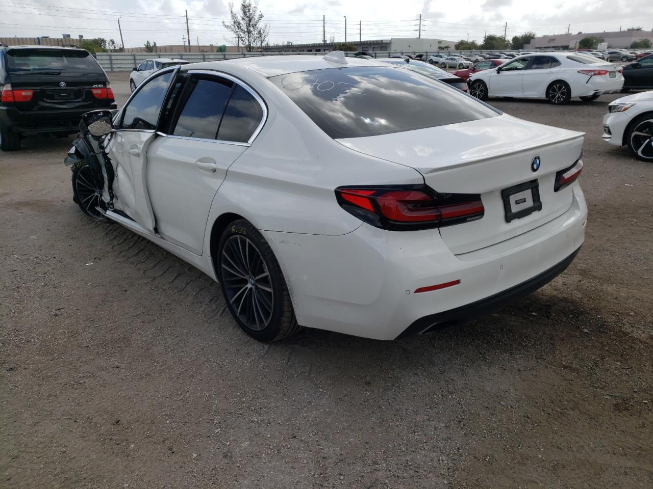 Photo 3 from auction – 2021 BMW 530 I with VIN WBA53BH01MCG46407
