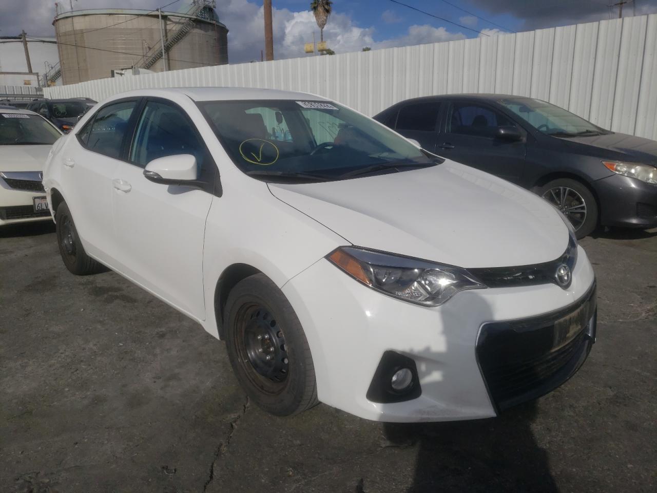 TOYOTA COROLLA L 2015 with VIN 5YFBURHE1FP326891 - Photo from auction