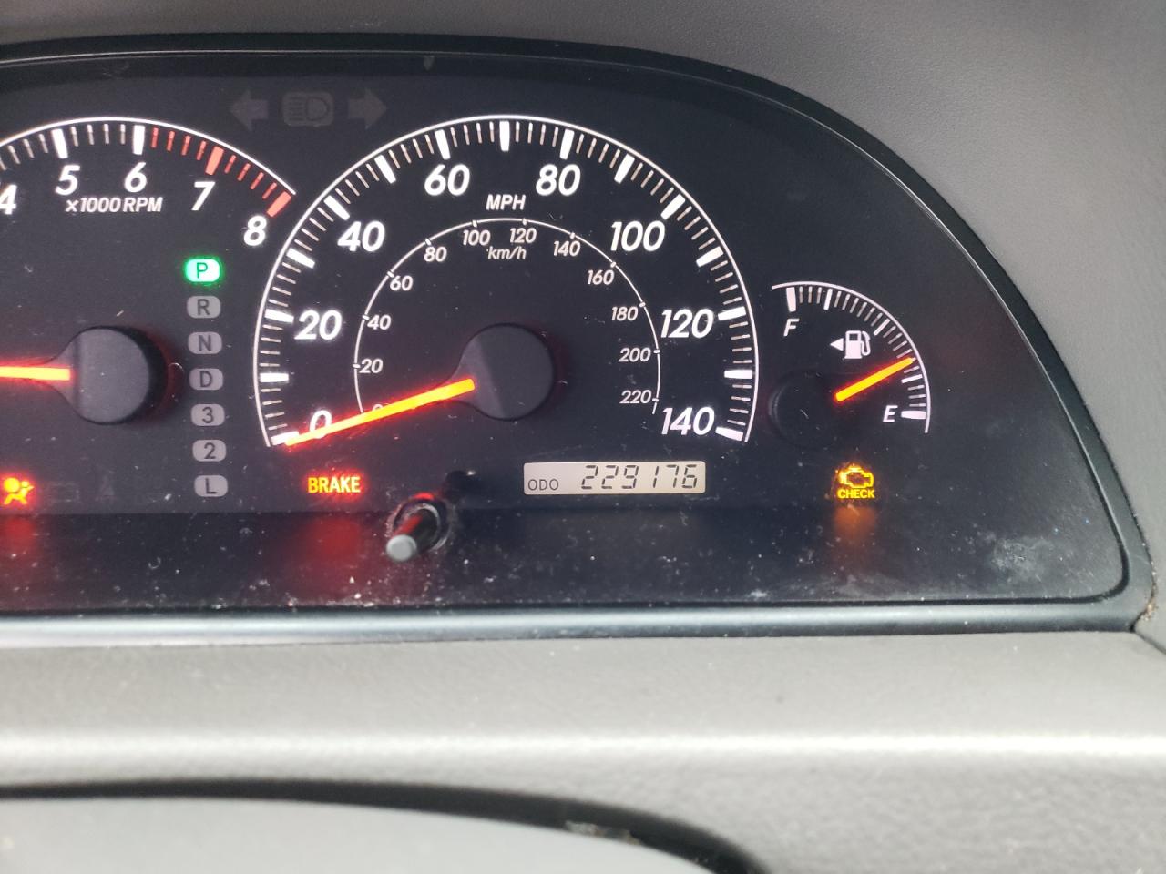 Photo 8 from auction – 2006 TOYOTA CAMRY LE with VIN 4T1BE32K76U718376