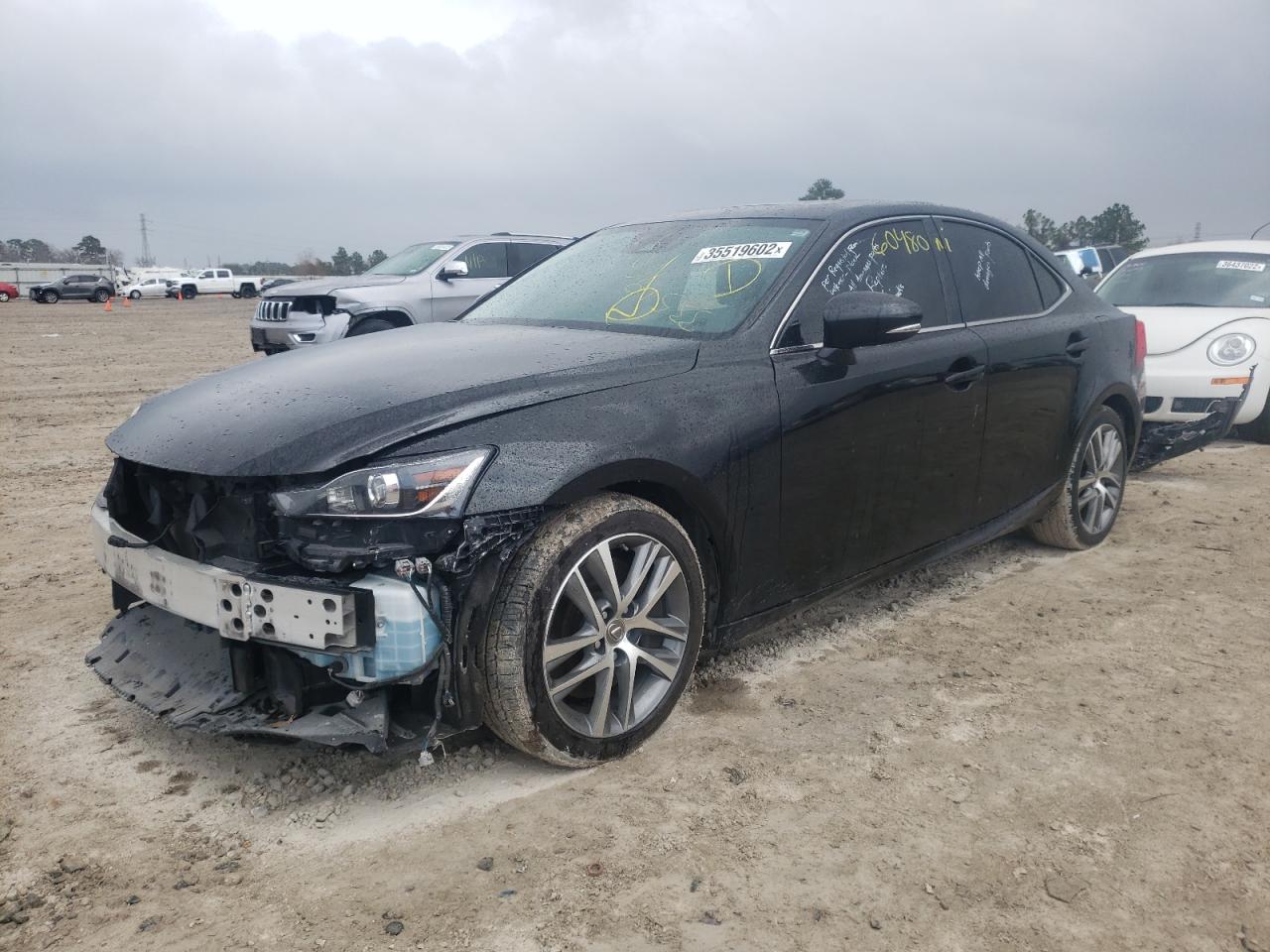صورة رقم 2 من المزاد - 2019 LEXUS IS 300 مع VIN JTHBA1D25K5086188