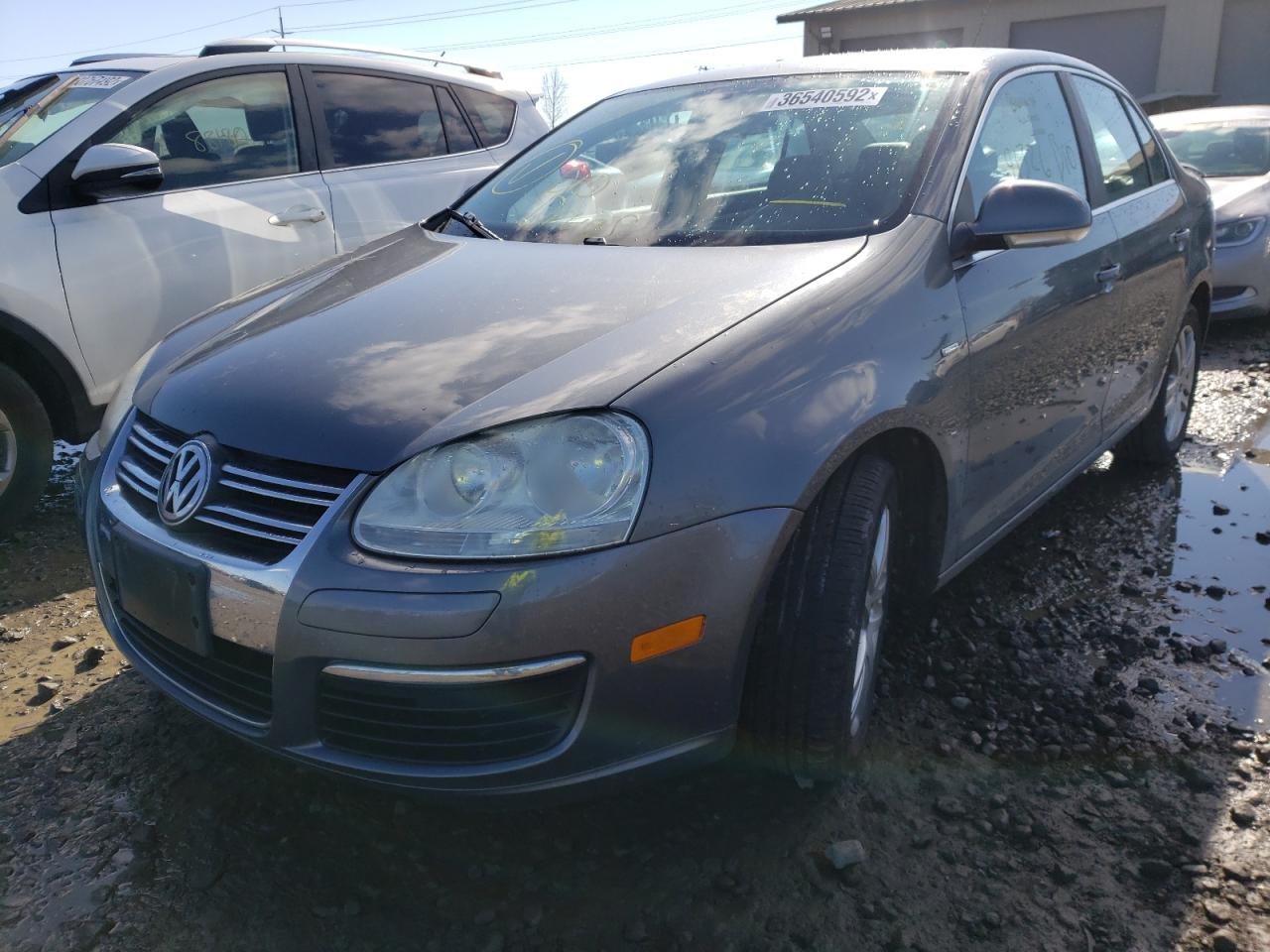 Photo 2 from auction – 2007 VOLKSWAGEN JETTA WOLF with VIN 3VWEF71K77M068619
