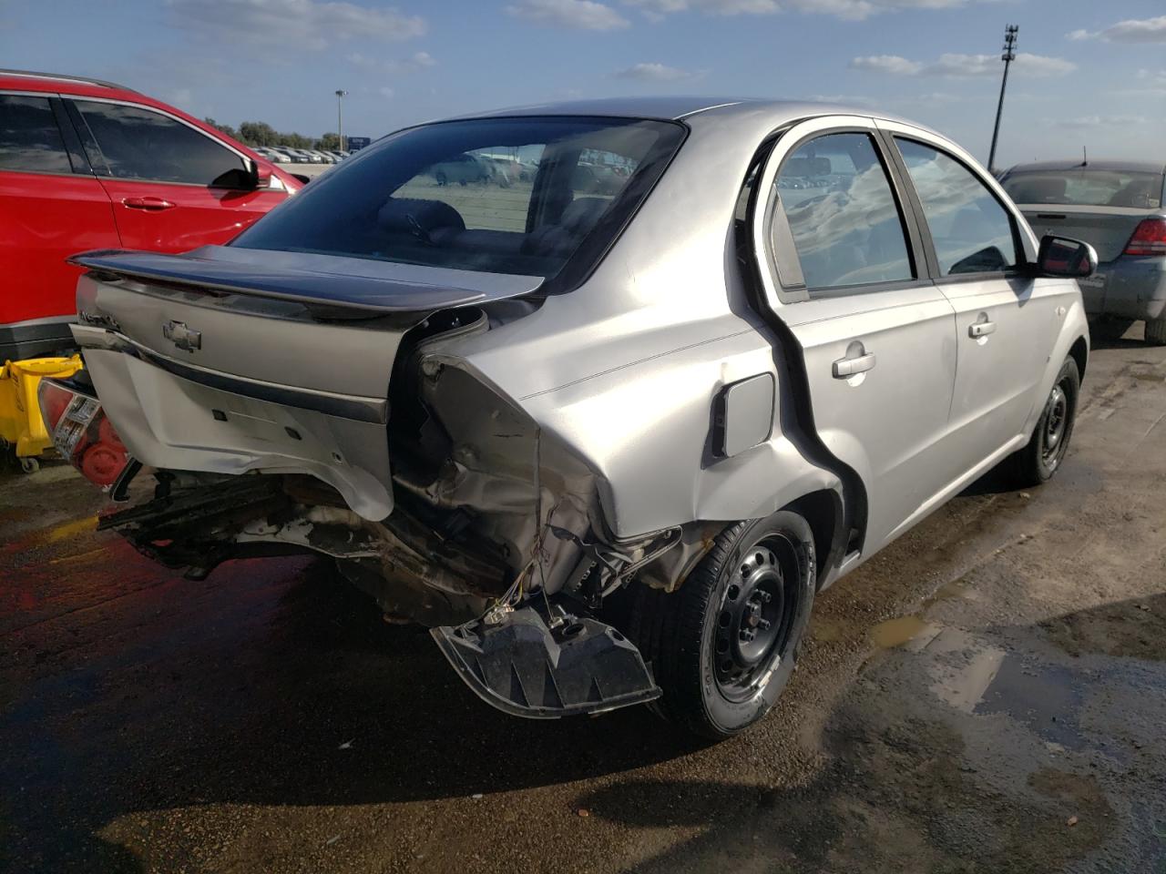 Photo 4 from auction – 2007 CHEVROLET AVEO BASE with VIN KL1TD56657B147351