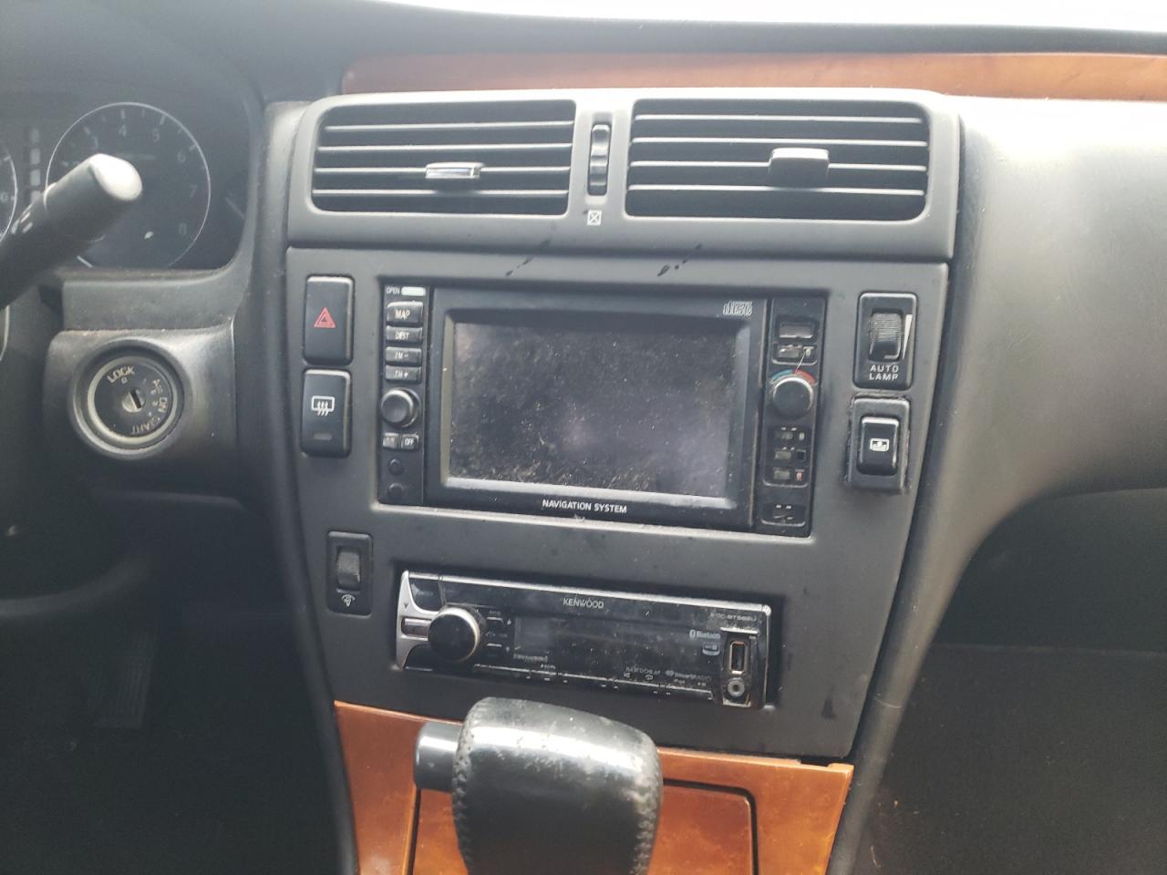 Photo 9 from auction – 2001 INFINITI Q45 BASE with VIN JNKBY31A21M100829