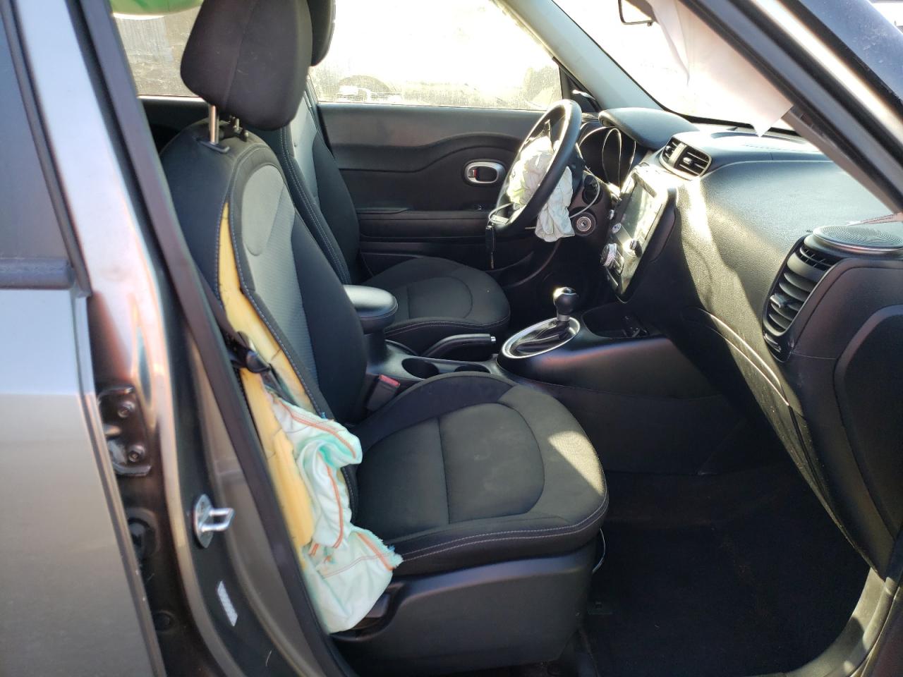 Photo 5 from auction – 2018 KIA SOUL + with VIN KNDJP3A53J7576251