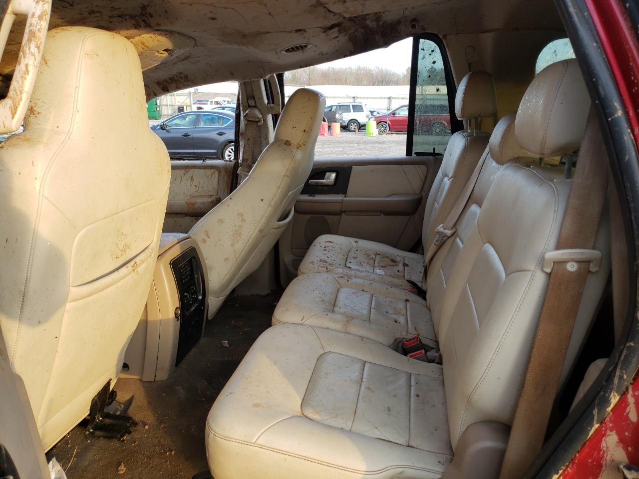 Photo 6 from auction – 2003 FORD EXPEDITION with VIN 1FMRU15W53LB45645