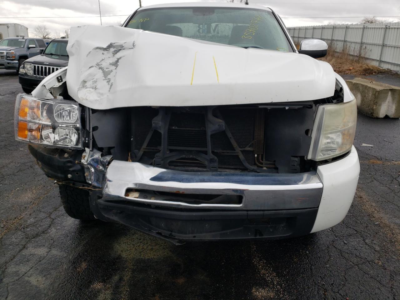Photo 9 from auction – 2009 CHEVROLET SILVERADO with VIN 1GCEC19C09Z184445