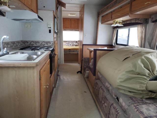 Photo 6 from auction – 2002 SUNS MOTORHOME with VIN 1FDXE45S31HB38048