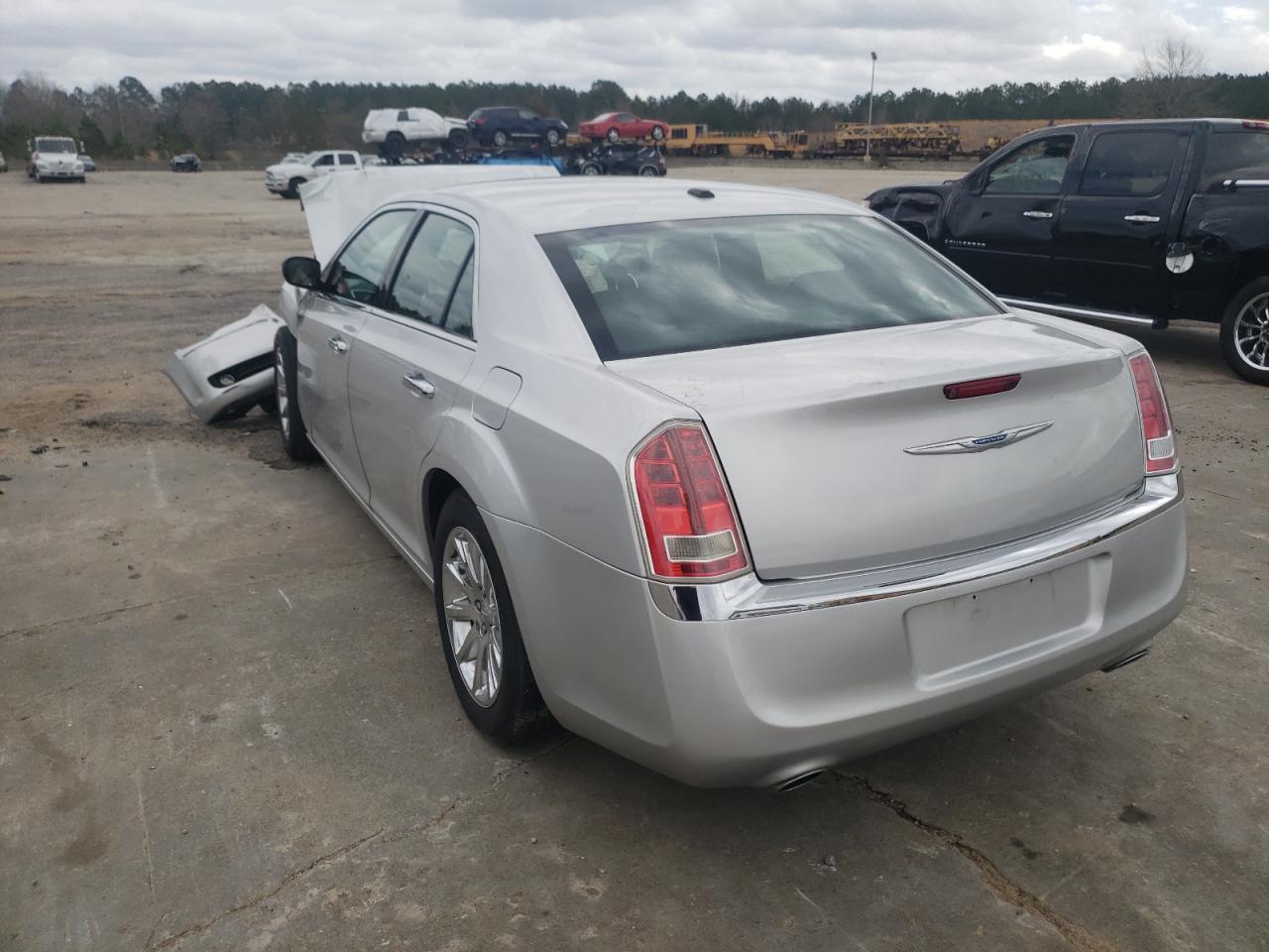 Photo 3 from auction – 2012 CHRYSLER 300 LIMITE with VIN 2C3CCACG5CH310720