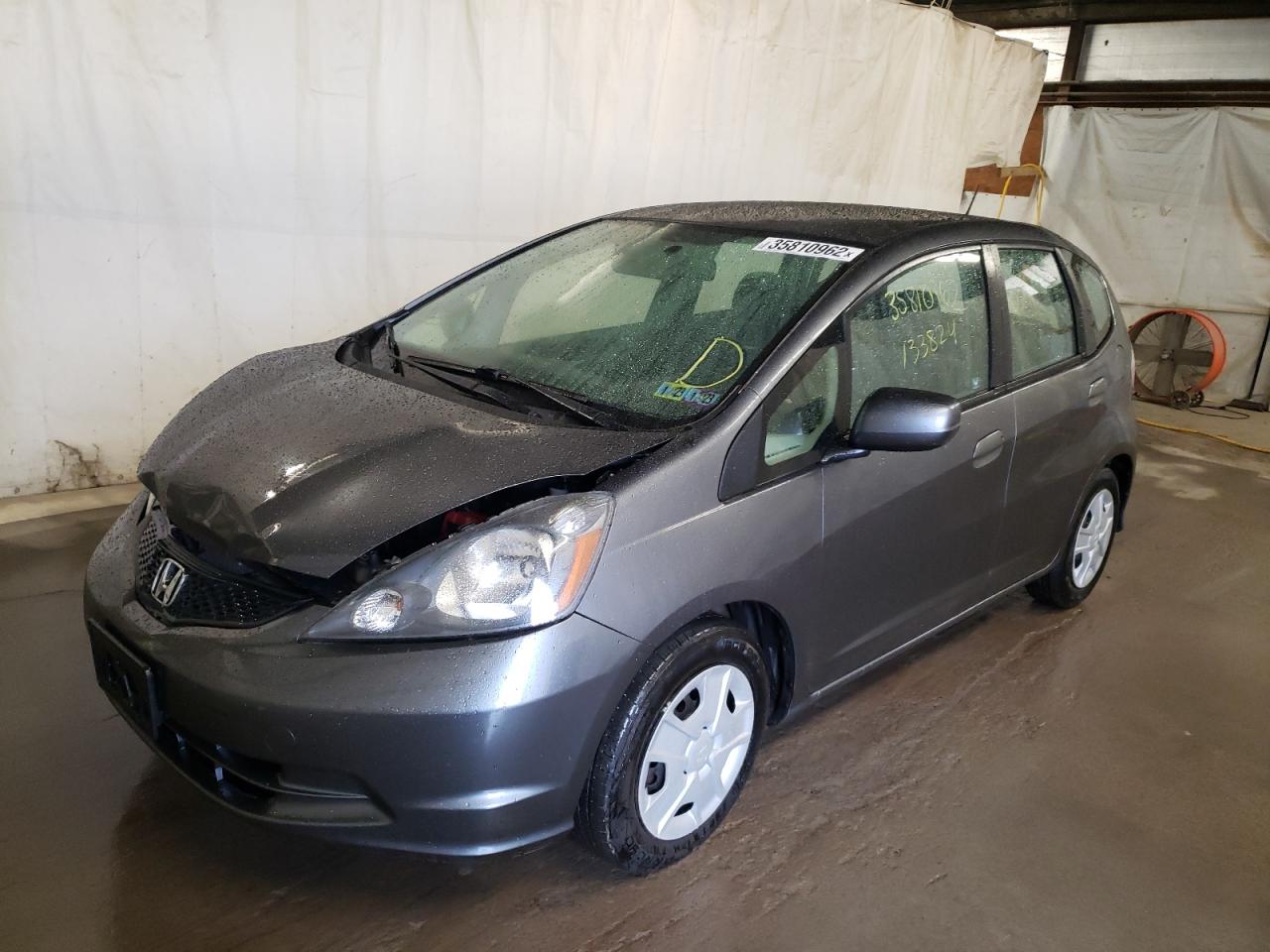 Photo 2 from auction – 2013 HONDA FIT with VIN JHMGE8H37DC021055
