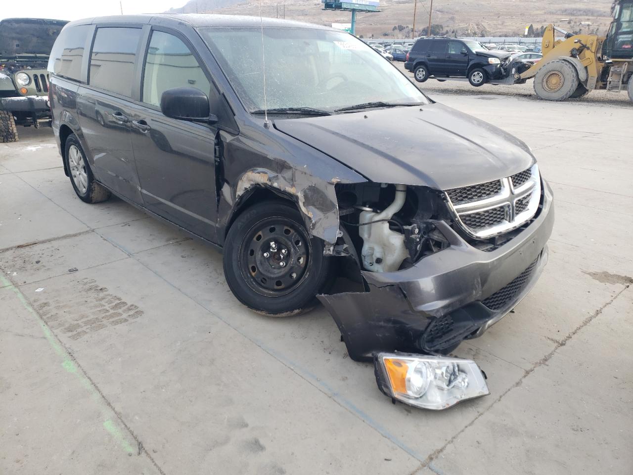 DODGE GRAND CARA 2018 with VIN 2C4RDGBG5JR165905 - Photo from auction