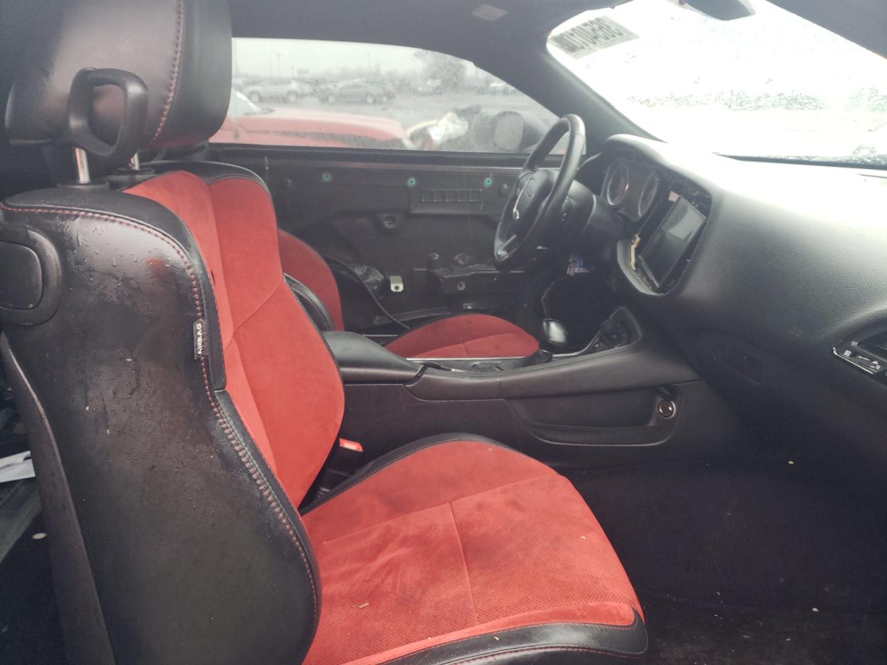 Photo 5 from auction – 2016 DODGE CHALLENGER with VIN 2C3CDZAGXGH316243
