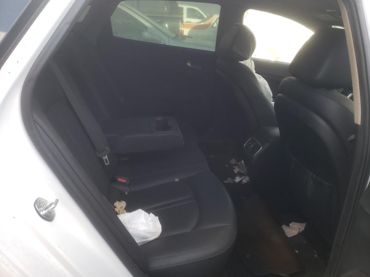 Photo 6 from auction – 2019 KIA OPTIMA EX with VIN 5XXGU4L14KG373610