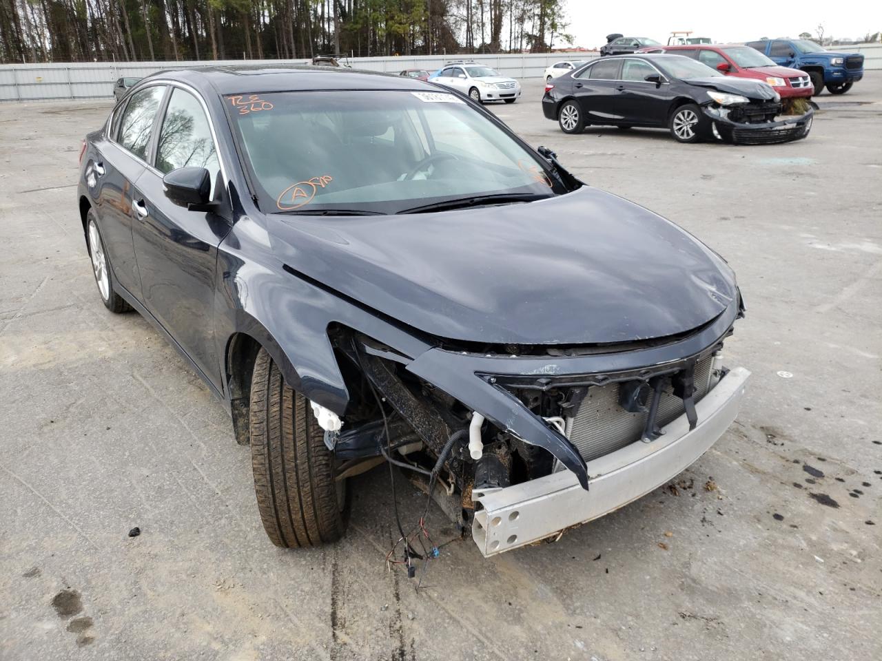 NISSAN ALTIMA 3.5 2013 with VIN 1N4BL3APXDC135543 - Photo from auction