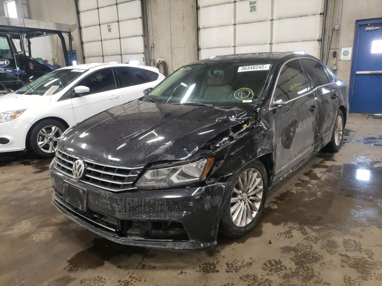Photo 2 from auction – 2017 VOLKSWAGEN PASSAT SE with VIN 1VWBT7A34HC016503