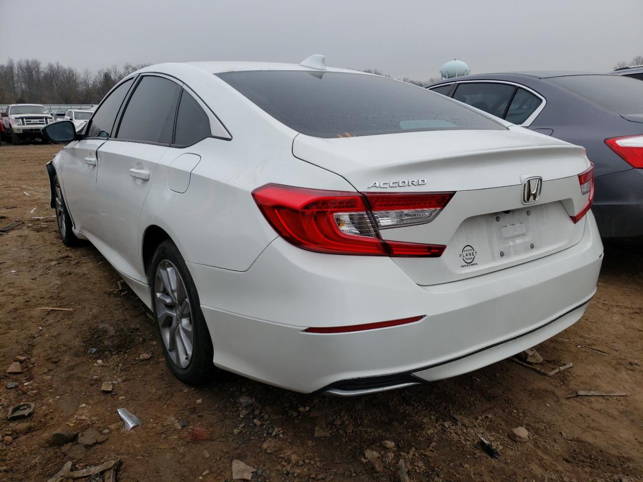 Photo 3 from auction – 2018 HONDA ACCORD with VIN 1HGCV1F10JA136808