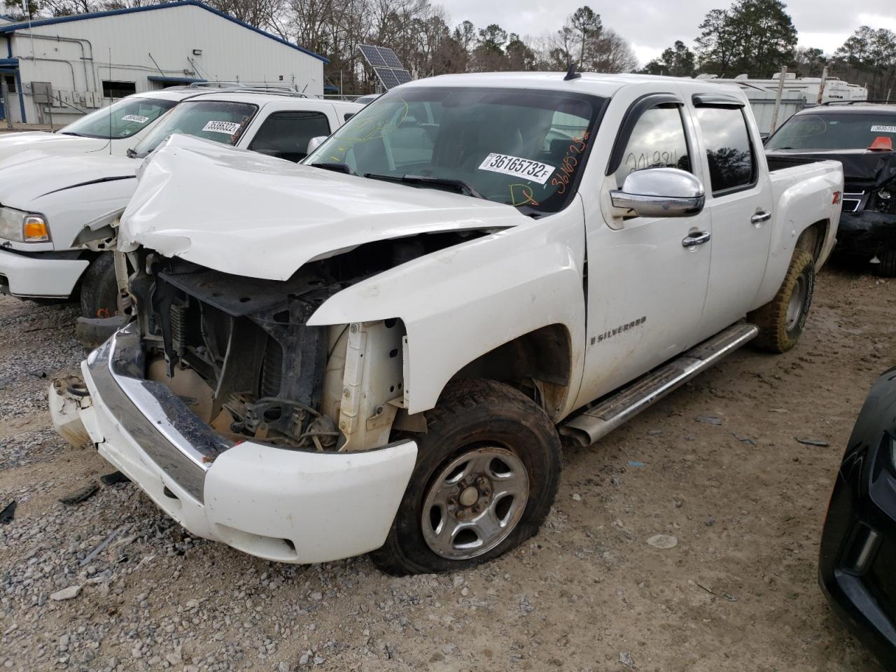 Photo 2 from auction – 2007 CHEVROLET SILVERADO with VIN 2GCEK13MX71520838