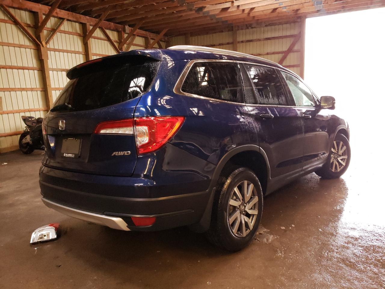 Photo 4 from auction – 2021 HONDA PILOT BLAC with VIN 5FNYF6H76MB505179
