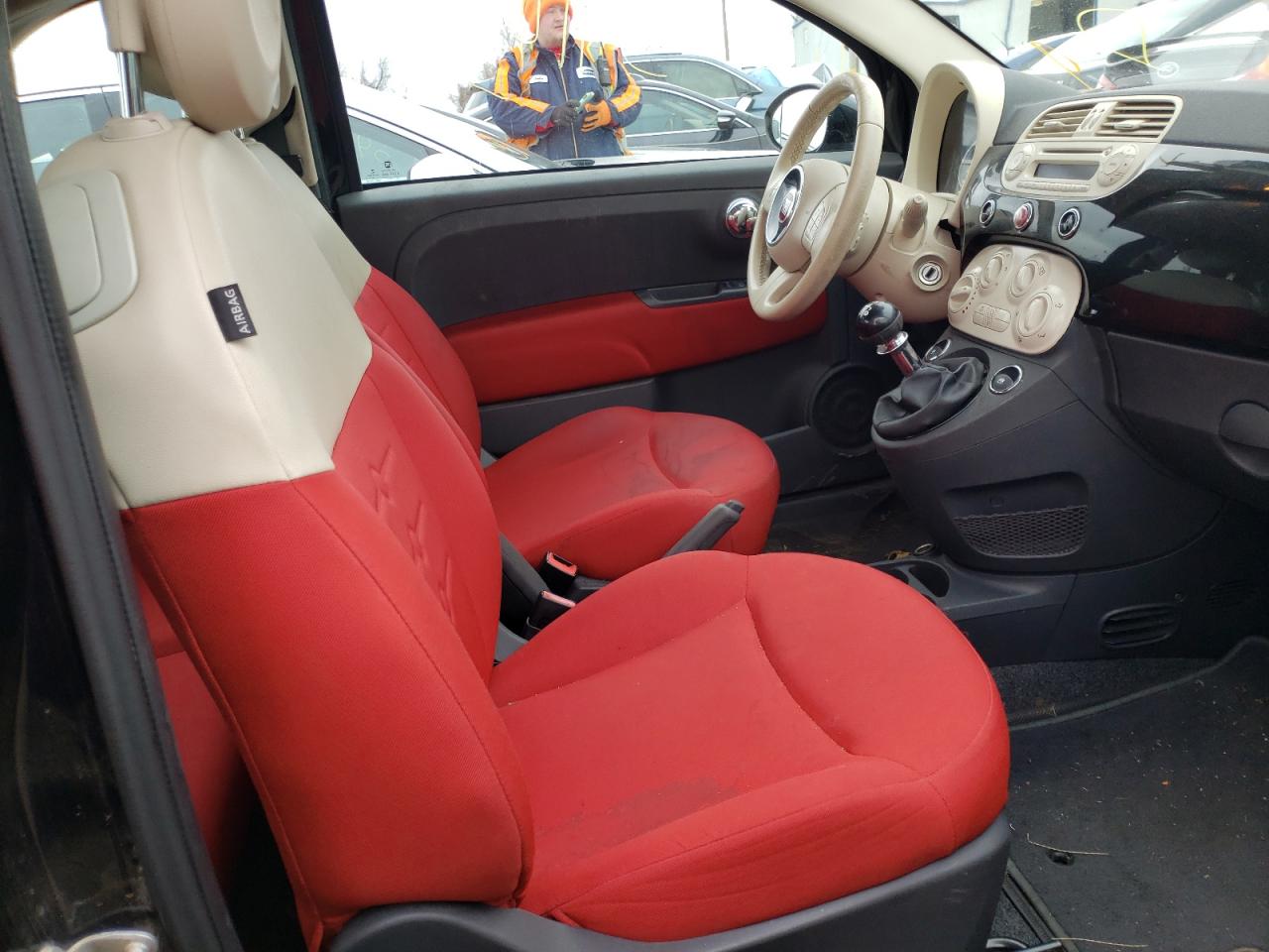 Photo 5 from auction – 2012 FIAT 500 POP with VIN 3C3CFFAR2CT365075