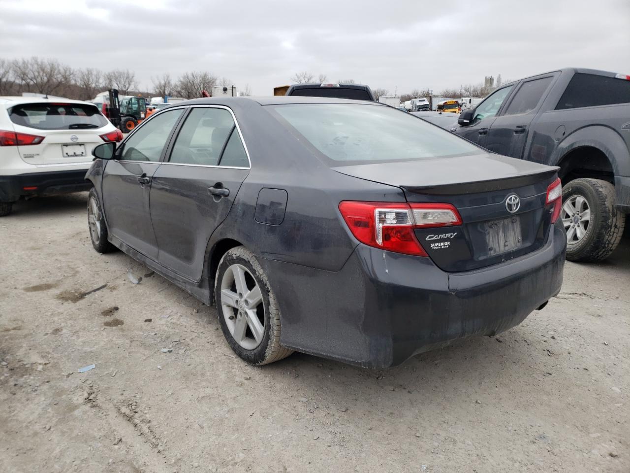Photo 3 from auction – 2012 TOYOTA CAMRY BASE with VIN 4T1BF1FK3CU085186